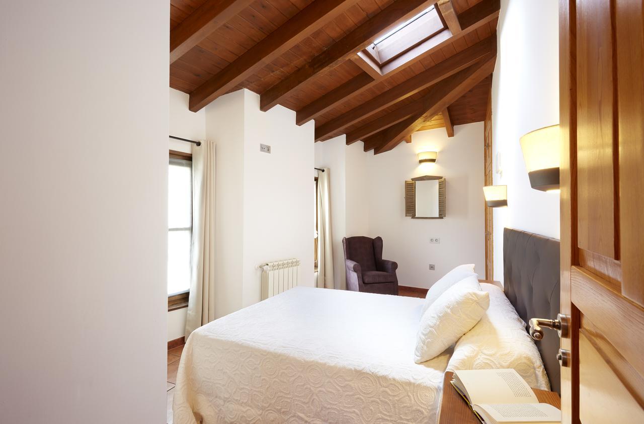 Casa Josefa Apartment Murias Ngoại thất bức ảnh